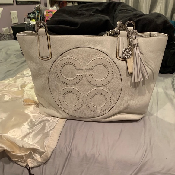 Coach Handbags - Coach white leather tote